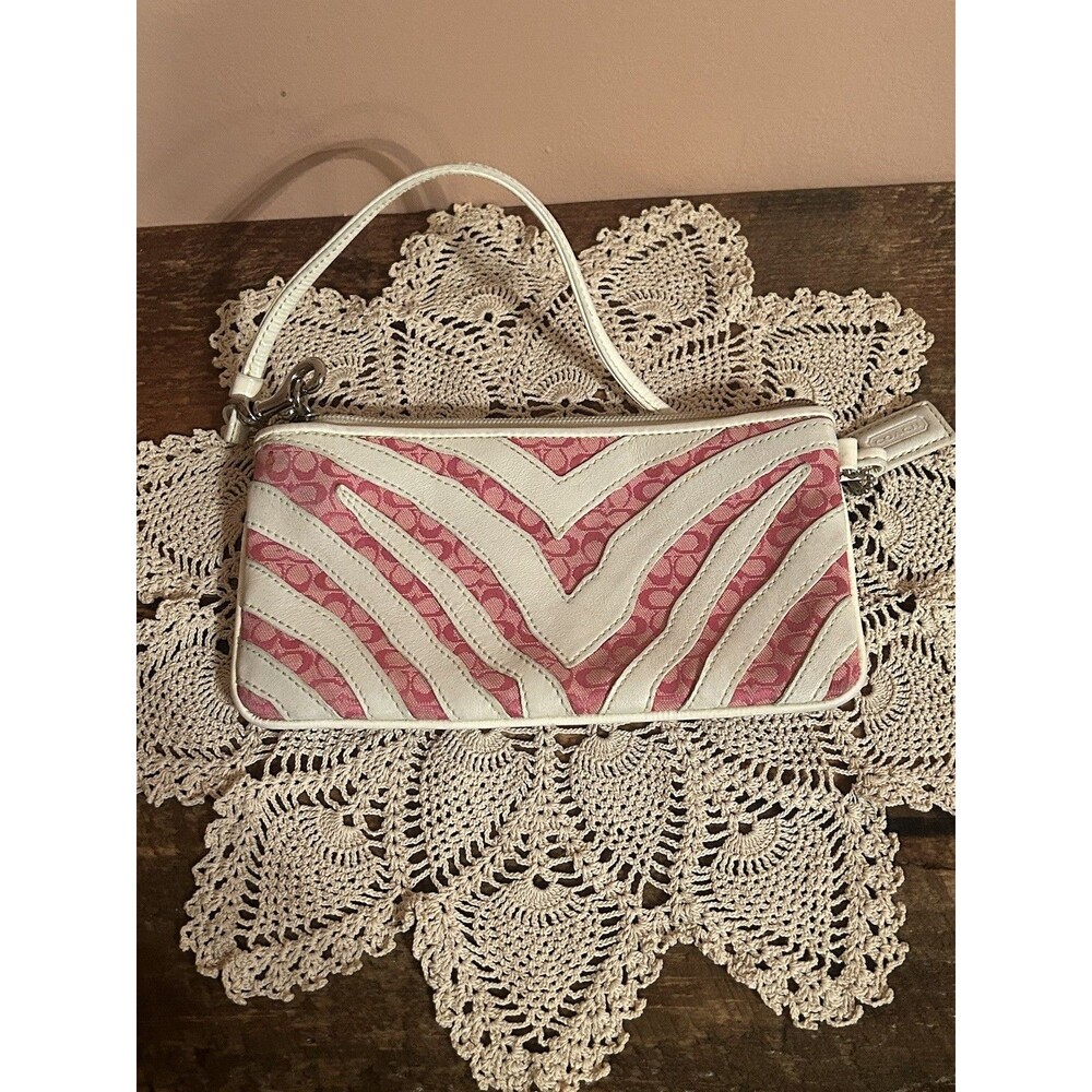 Rare VTG Y2K Coach Pink Zebra Signature Wristlet